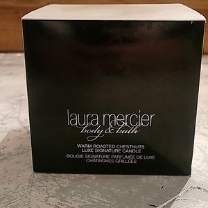 Laura Mercier- Warm roasted chestnuts Luxe signature candle